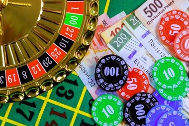 Live dealer roulette table with HD streaming